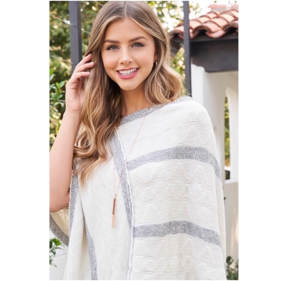 1 LEFT! Women’s Fringe Tassel Striped Lightweight Summer To Fall Cute Poncho - Picture 4 of 4
